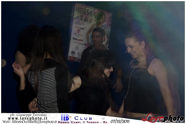 236Teb_Club_Miss Grand Prix_LovePhoto-07122011.jpg